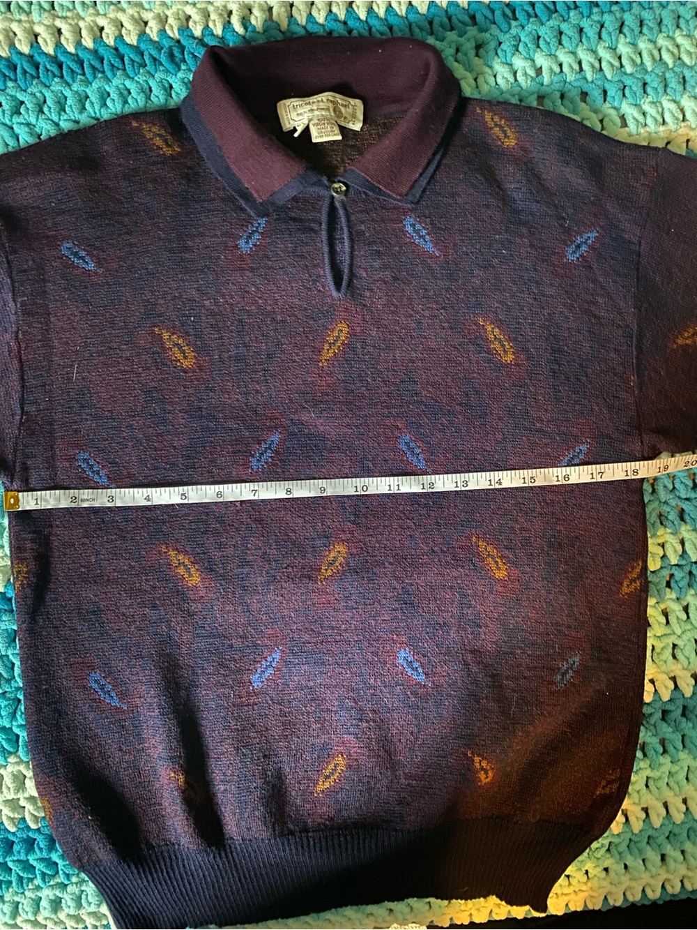 100% Wool Two-Tone Knit Sweater w/ Double Collar & Button Sleeves - Picture 8 of 10